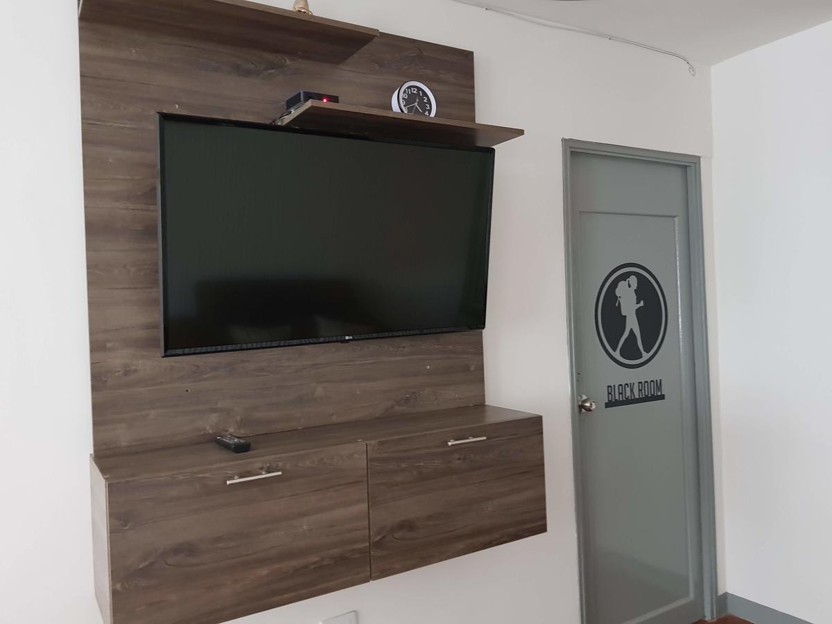 Backpackers Inn Medellin Bagian luar foto