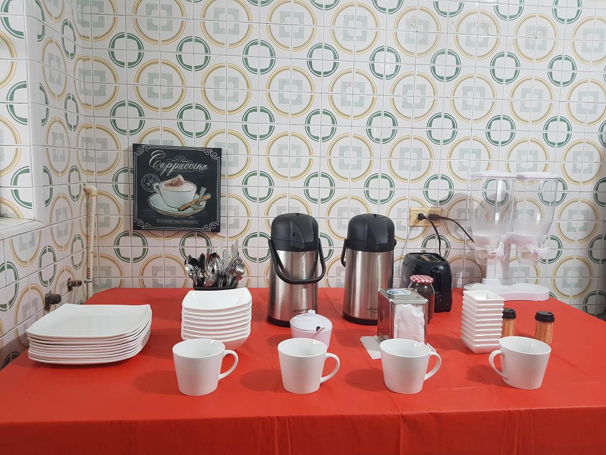 Backpackers Inn Medellin Bagian luar foto