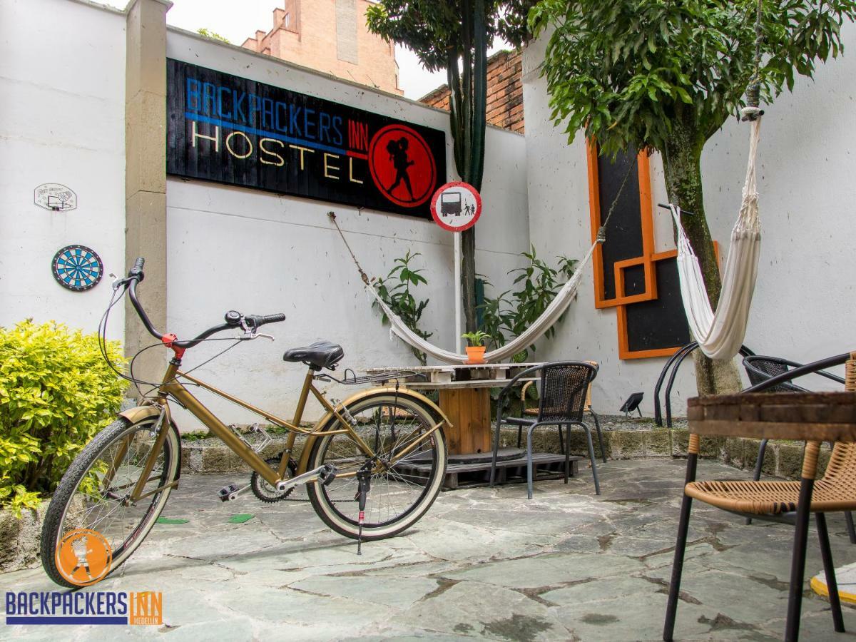 Backpackers Inn Medellin Bagian luar foto