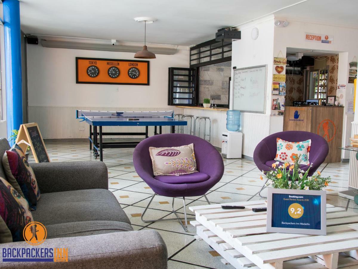 Backpackers Inn Medellin Bagian luar foto