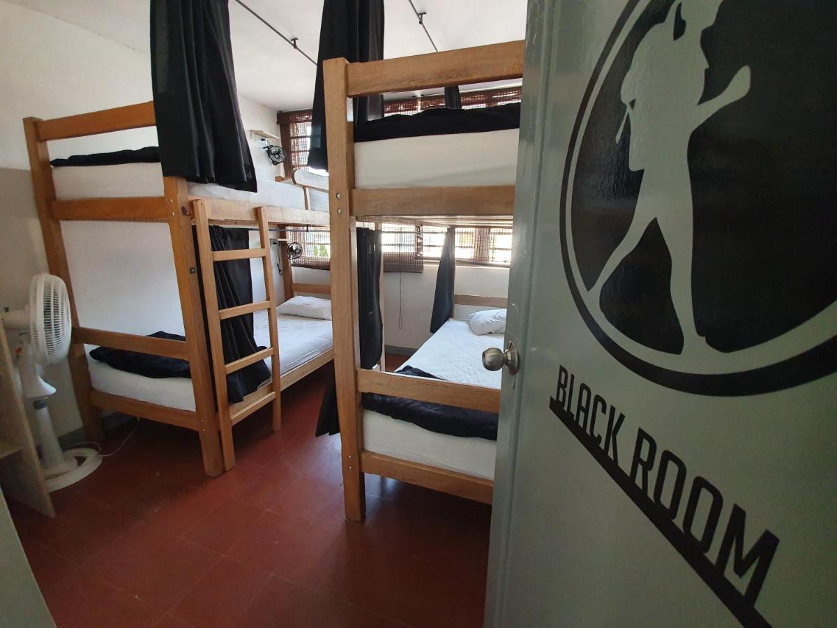 Backpackers Inn Medellin Bagian luar foto